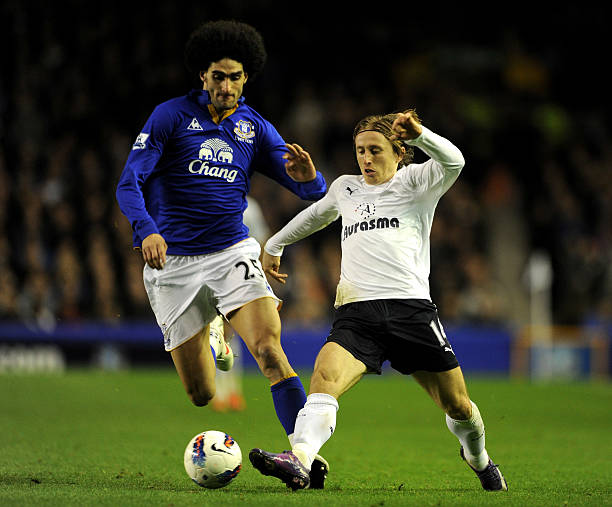 他既能够胜 他既能够胜