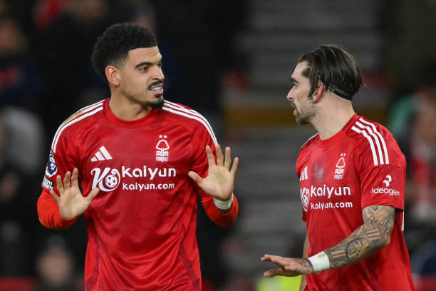 拜仁阵容中 拜仁阵容中