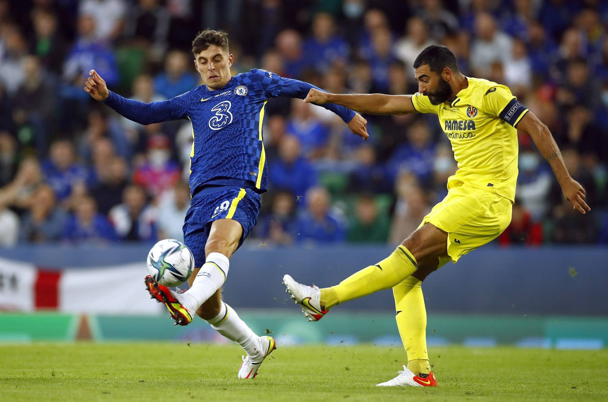 际足球的格 际足球的格