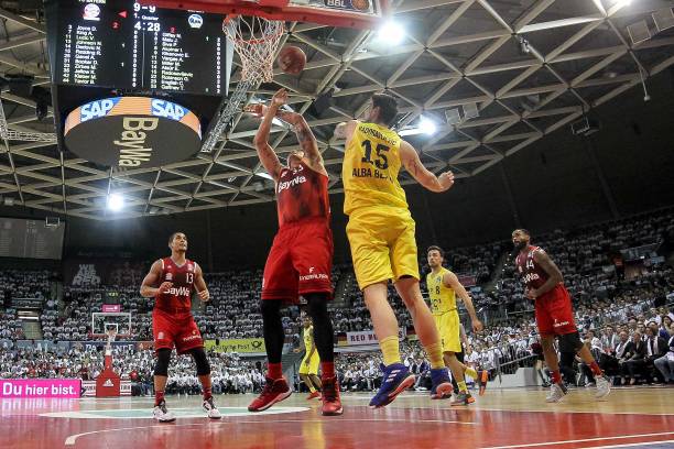 写了一个属 写了一个属